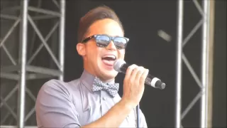 Gareth Gates - Anyone Of Us (Stupid Mistake) (Live)