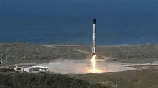 SpaceX NROL-87 - LIVE Handheld Footage from Launch site, including the Spectacular landing!