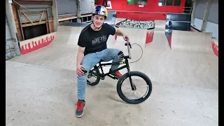 I TRIED RIDING BMX!!