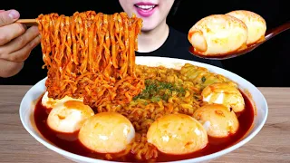 ASMR MUKBANG | SOUPY FIRE NOODLES WITH SOFT BOILED EGGS EATING SOUNDS 맛있어서 다시 먹는 반숙계란 불닭볶음당면 먹방!