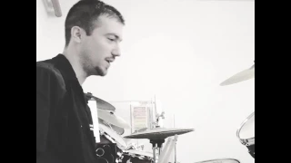 Foo Fighters "My Hero" drum lesson