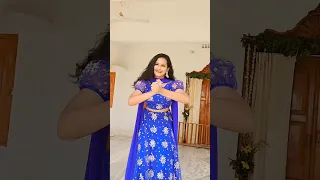 Mora Mana Udi Jaye Re ✨🤗| Short Video | Dance | Debangi Senapati. #moramanaudijayere #odiaevergreen