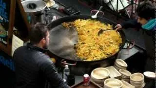 London Street Food. The Biggest Paella Ever Seen. Covent Garden. Spanish Food