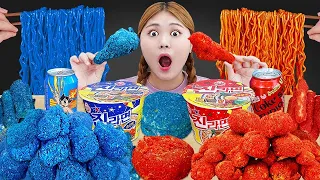 ASMR MUKBANG 직접 만든 타키스 치토스 치킨 불닭볶음면 치즈스틱 레드 블루 먹방! RED BLUE FIRE NOODLES CHICKEN EATING | HIU 하이유