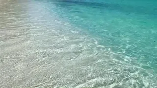 Beautiful hypnotic slow motion footage of beach waves in the Virgin Islands.