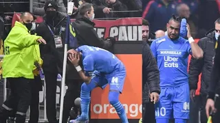 Dimitri Payet was Smacked in the side of Head with a Full Water Bottle