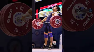 Liu “Gigachad” Huanhua (89.43kg 🇨🇳) 175kg / 386lbs Snatch! #snatch #weightlifting #slowmotion