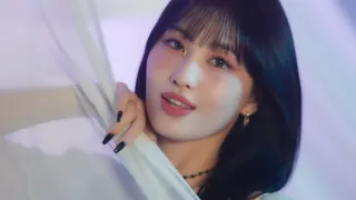 Twice Moonlight Sunrise but it's only Momo's lines