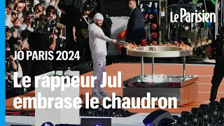 JO Paris 2024 : le rappeur Jul allume le chaudron olympique à Marseille