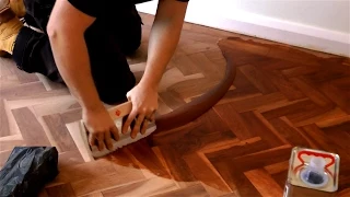 How to Fill a Wooden Floor (Effective)