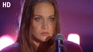 Fiona Apple with Elvis Costello – "I Want You" @Decades rock live 2006 Amazing Performance