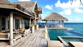 The Vakkaru Over Water Residence: the most luxurious villa in Vakkaru Maldives 🇲🇻