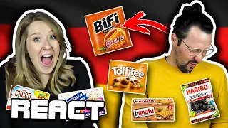 React: Americans Try Nostalgic German Candy & Snacks For The First Time!