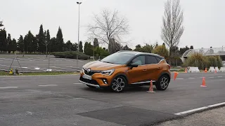 Renault Captur 2020 - Maniobra de esquiva (moose test) y eslalon | km77.com