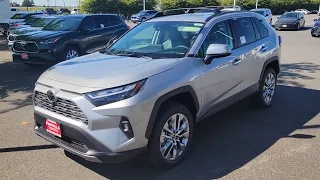 2023 Toyota RAV4 Limited AWD in Silver Sky Metallic