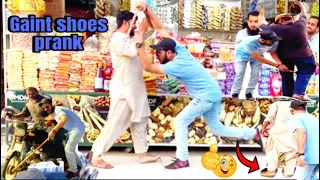 Gaint shoes swapping prank | public reaction | 2024 | FULL MASTI TV | watch till end |