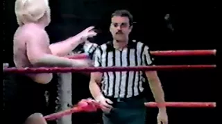 Mad Dog Vachon vs Bobby Heenan