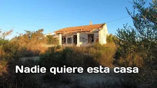 NADIE QUIERE esta CASA ABANDONADA POR LO QUE PASÓ DENTRO