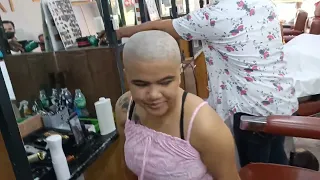 Amalia Buzzcut