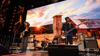Lukas Nelson & Promise of the Real - Die Alone (Live at Farm Aid 2022)