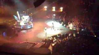 Nickelback - Something In Your Mouth (Live At O2 Arena) 28/05/2009