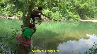 Primitive Life off grid how to bushcraft - smart survival in the forest - Primitive Technology