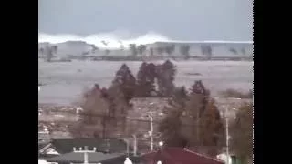 Horrible footage of Japan tsunami-shocking Video - Earthquake JAPAN