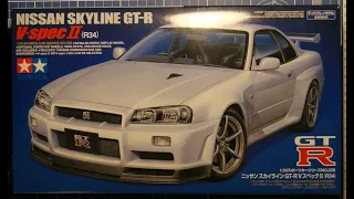 Review (обзор) Nissan Skyline GT-R R34 V-spec 2 Tamiya scale 1/24