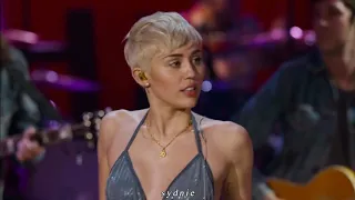 Miley Cyrus - Why'd You Only Call Me When You're High (live performance) || Türkçe Çeviri