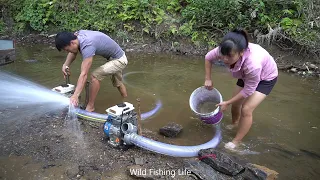 Wild Fishing Exciting: Modern Technology to Catch Fish Use Two Large Capacity Pump Sucks Water