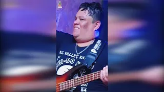 JUNIOR GROOVADOR tocando “BLINDING LIGHTS” do “THE WEEKND” naquela pegada groovada nordestina...