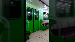 Green coach in Kharkiv Metro #shorts #метро