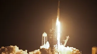 SpaceX lanza una misión tripulada con cuatro astronautas a la Estación Espacial Internacional