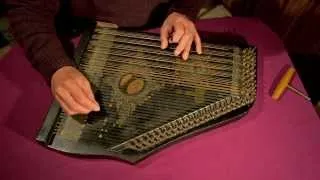 Moscow Nights played on a 6-chord zither