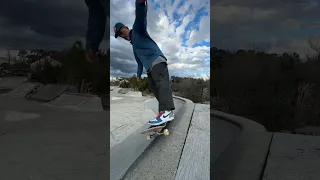 Skating in Jordan 1 / testing the super glue trick