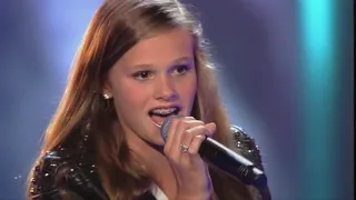 Liz sings 'Bring Me To Life'   The Voice Kids 2015  The Blind Auditions