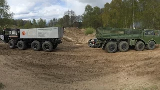 Tatra-813 против vs. Tatra 8x8 Tauziehen / татра zerreißen Golf III Tug of War