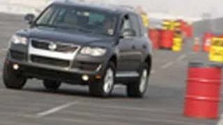 2009 VW Touareg TDI | Track Tested | Edmunds.com