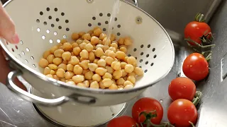 Chickpeas and Tomatoes! I Do It Every Week! Such a Delicious Chickpea Recipe!