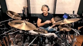 Brian Tyler Conducting & Drumming the "Charlie's Angels" Theme