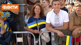 Слава Украине и слезы. Реакция украинцев на парад ко Дню Независимости 2021