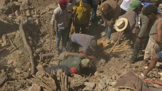 Rescue workers search for survivors after deadly Morocco quake | AFP