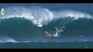 STARVING | WINDSURFING MAUI