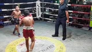 Phetpupa (blue) Vs Phetpanomrung (Red), 32 kilos @ Antza Thaiboxing 05