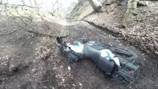 BMW G650GS sertao crash