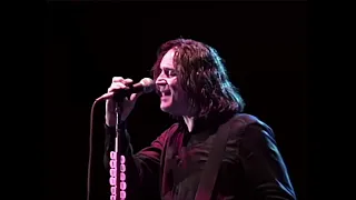 Boston - Living For You (Footage - Live at Gilford, NH, 2004)