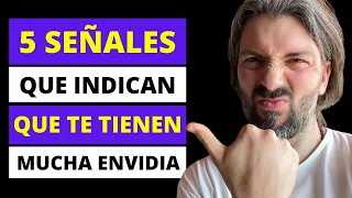 5 SEÑALES que INDICAN que ALGUIEN TE TIENE MUCHA ENVIDIA | COMO PROTEGERTE de GENTE INDESEABLE