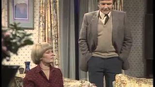 A Fine Romance 1981 S02E02 A Visit to the Dentist