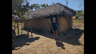 LIDA E HISTÓRIA DA JOVEM DINAR MÃE DE TRES FILHOS E AS DIFICULDADES DO DIA A DIA