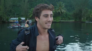 KOA GIVES AWAY SURFBOARDS ON HIS Tahitian adventure!